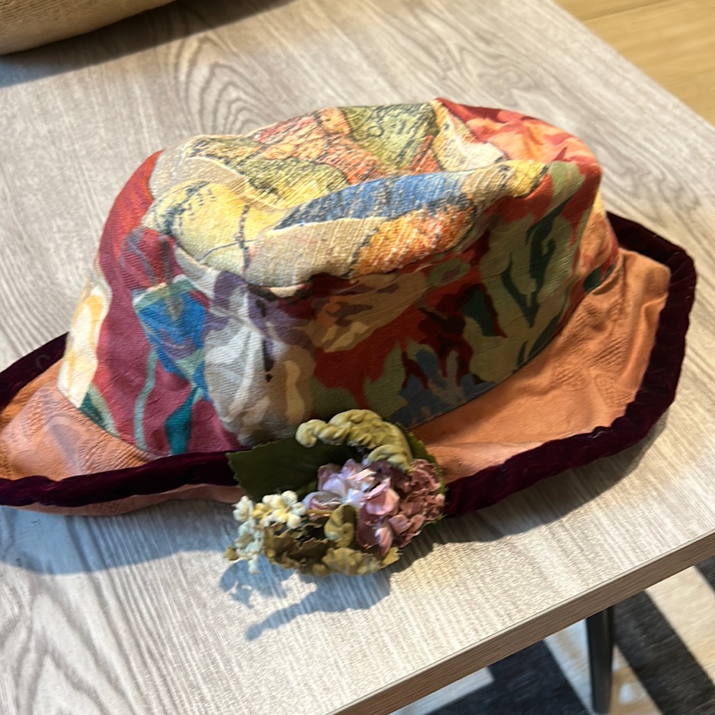 Fabulous Hat W Flower Pin
